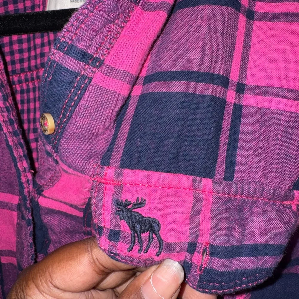 Abercrombie & Fitch Plaid button up - Picture 3 of 4
